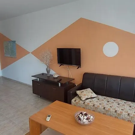 Black Sea Apartment *